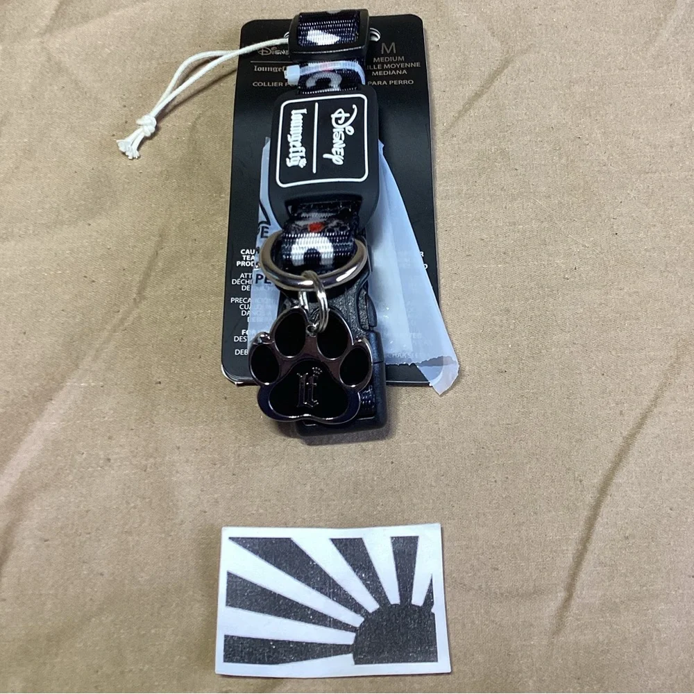 Loungefly x Disney Mickey Pet Collar Medium